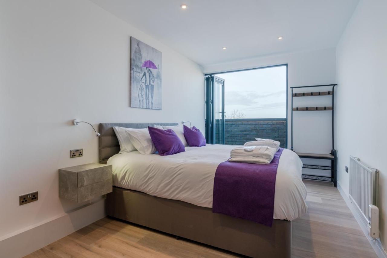 Central Penthouse With Hot Tub & Views 22 Челтенхам Экстерьер фото