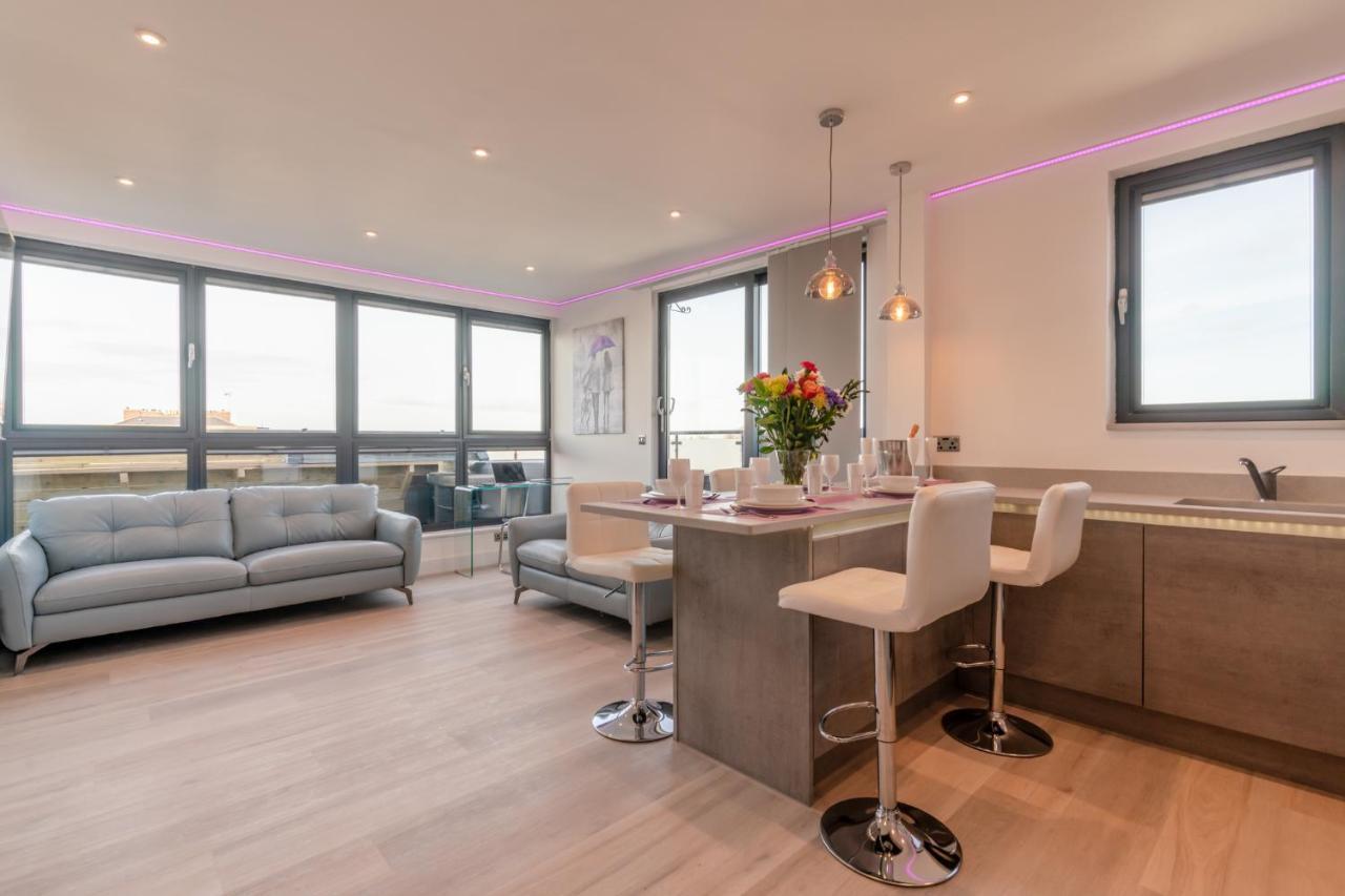Central Penthouse With Hot Tub & Views 22 Челтенхам Экстерьер фото